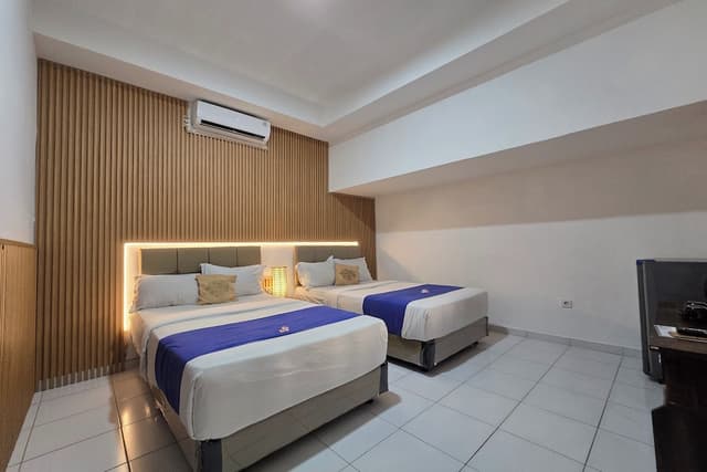 Deluxe Double or Twin Room