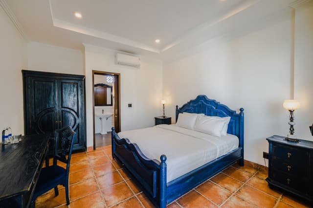 Deluxe Room, 1 King Bed, Non Smoking