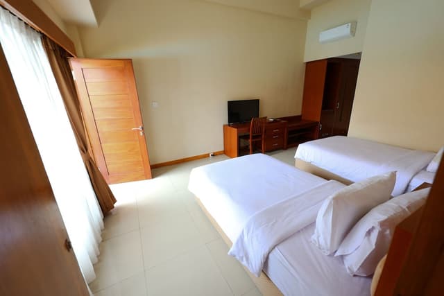 Deluxe Twin Room, Multiple Beds, Non Smoking, Garden View
