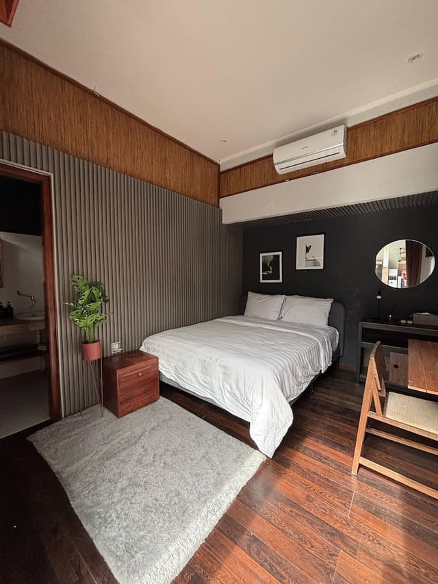 Basic Double Room, Pool View