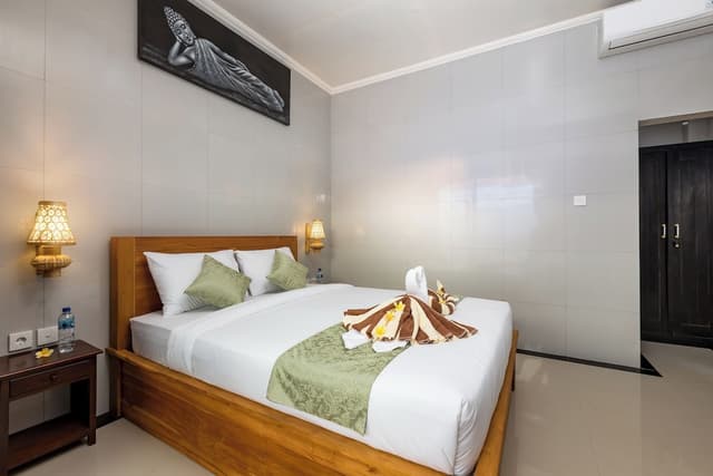 Standard Double Room, Balcony, Courtyard View