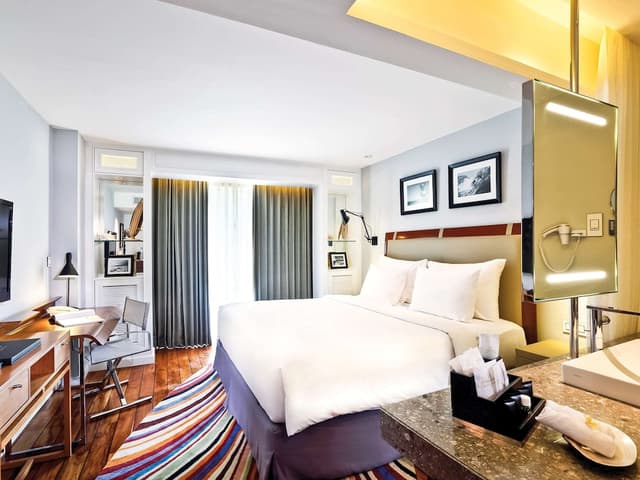 Superior Room, 1 King Bed