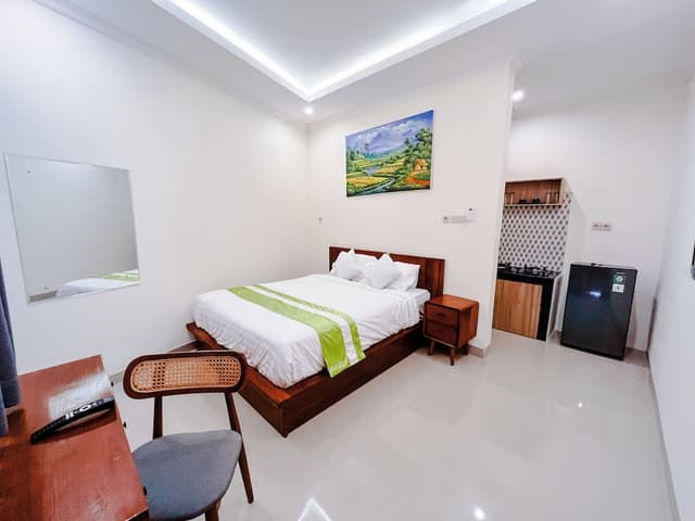 Superior Room, Pool View