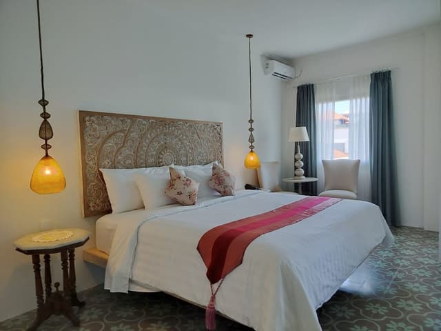 Junior Room