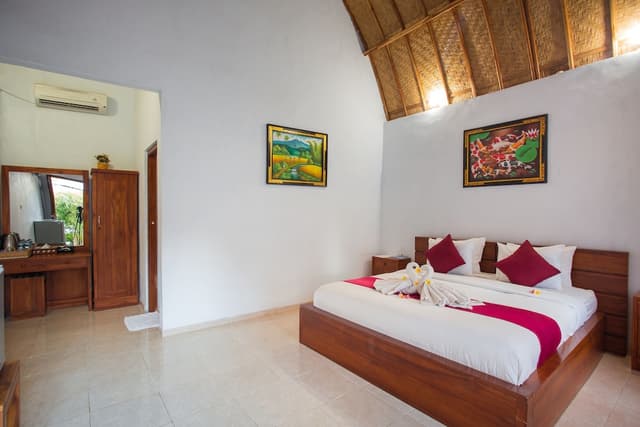 Classic Double Room, 1 Bedroom, Pool Access