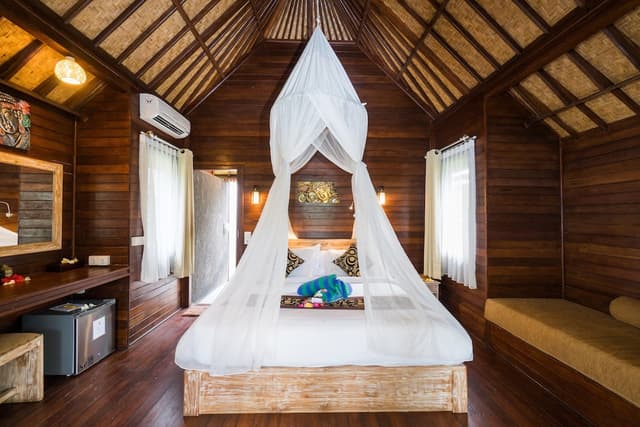 Deluxe Suite with Extra Bed