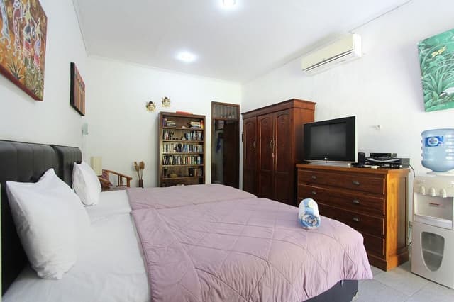 Room 4