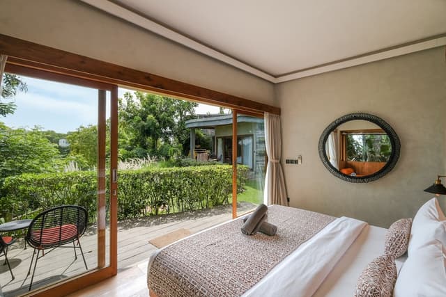 Deluxe Double Room, 1 King Bed, Sea View