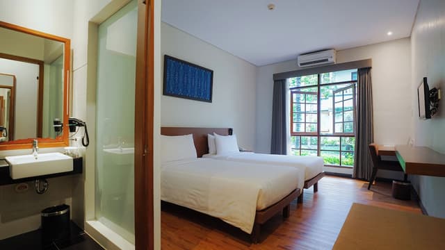 Deluxe Twin Room