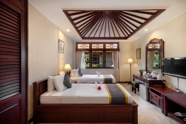Deluxe Double or Twin Room
