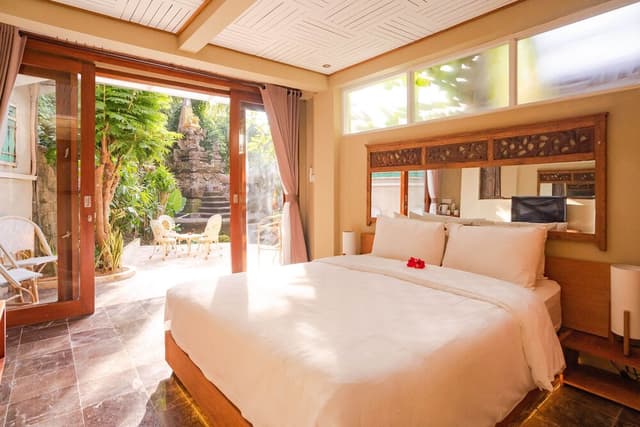 Superior Room, Garden View