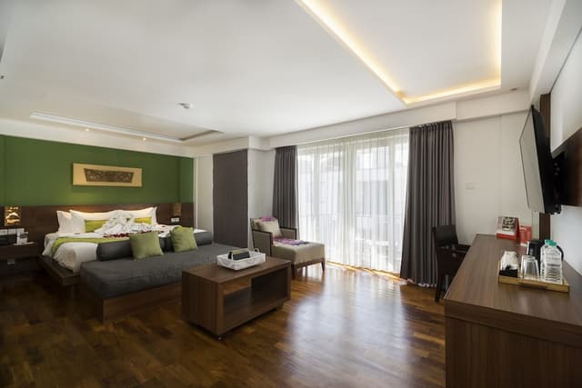 Executive Suite