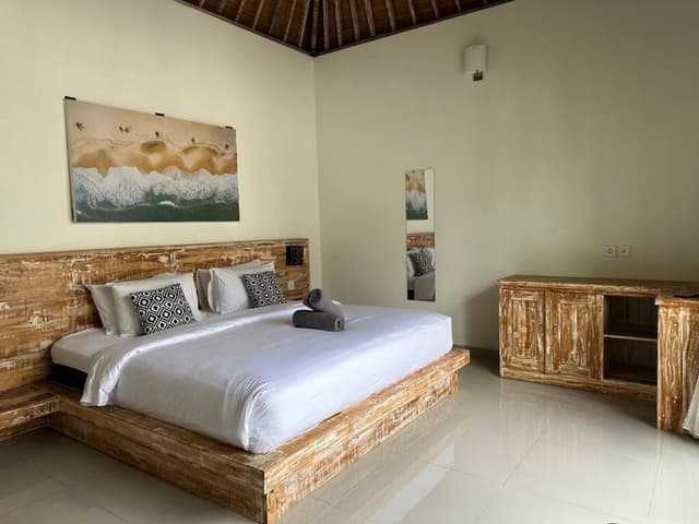 Executive Villa, Pool View