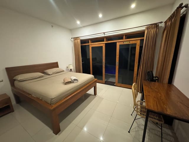 Room 3 Double Room with Private Bathroom