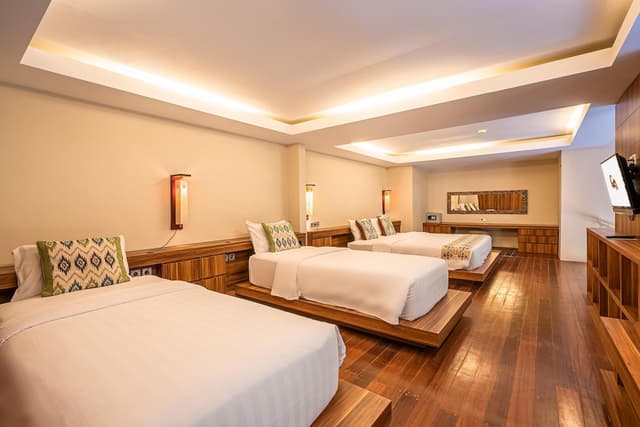 Executive Suite