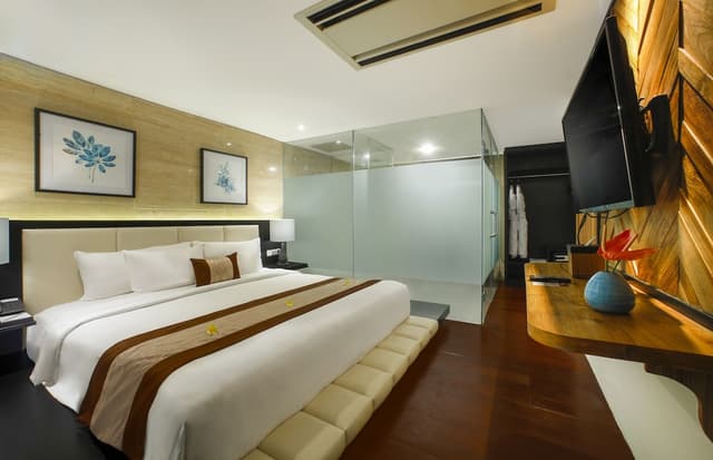 Devin Suite Room