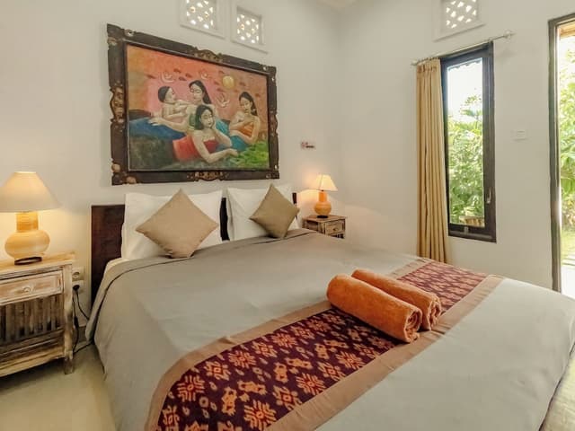 Basic Room, Shared Bathroom, Garden View