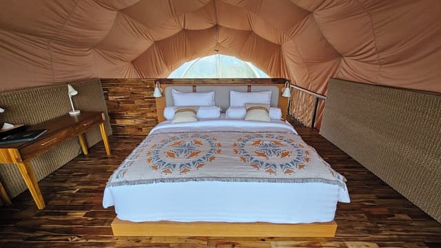 Exclusive Suite, Lake View