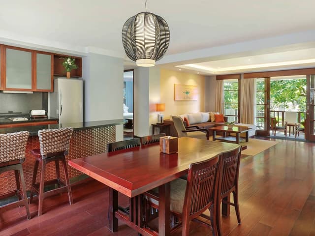 Suite, 1 Bedroom, Balcony