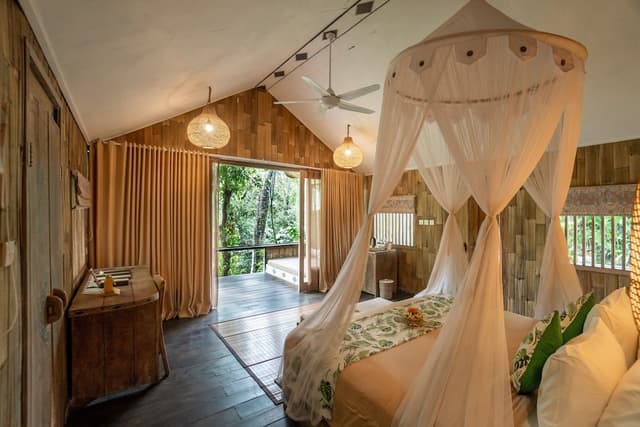 Suite Jungle Lodge with Daily Afternoon Tea