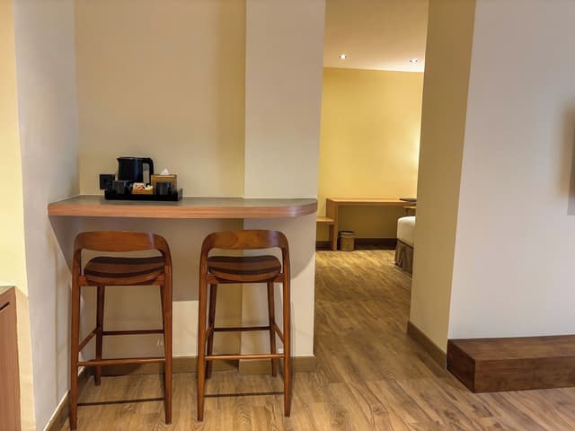 Suite, 1 Bedroom, Balcony