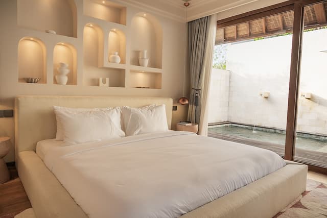 Luxury Suite