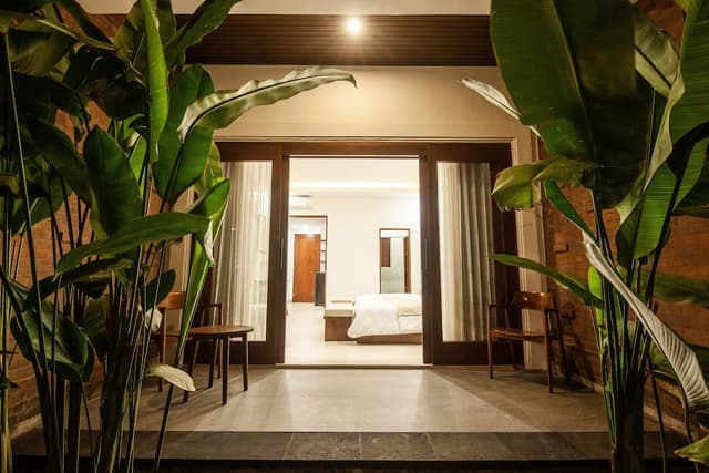 Studio Pool Access