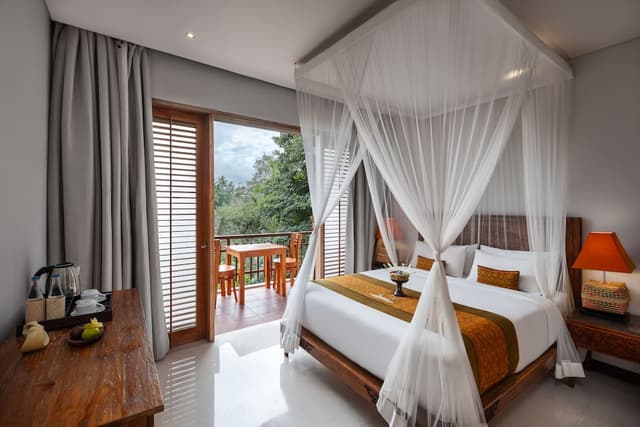 Deluxe Room with Balcony