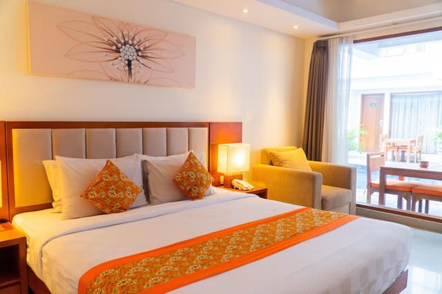 Deluxe Room, Pool Access
