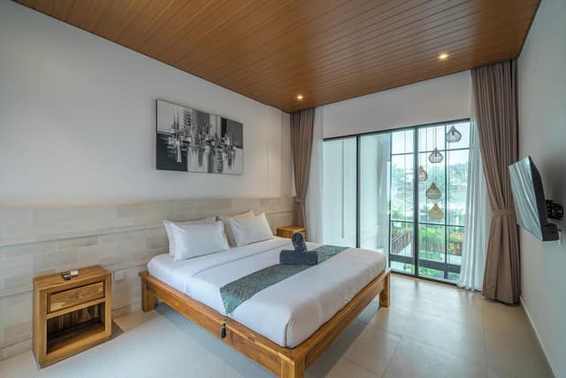 Classic Villa, 2 Bedrooms, Pool View