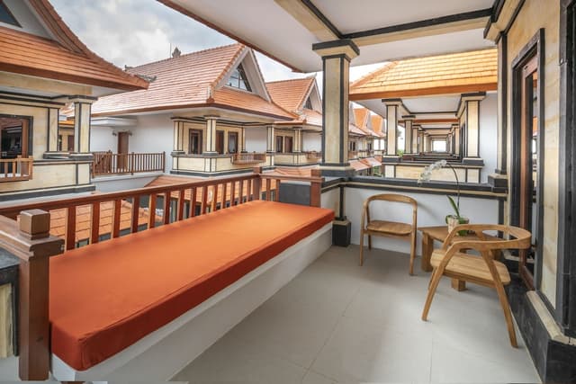 Deluxe Room, Pool View