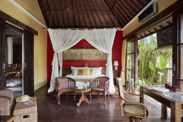 Big Villa with Breakfast Only
