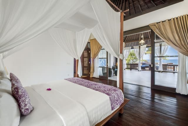 Luxury Villa, 5 Bedrooms