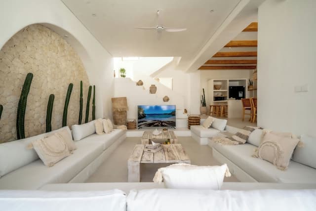 Exclusive Villa, Patio, Pool View