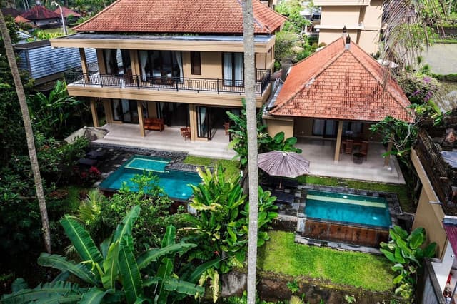 Family Package At Four Bedroom Villa With Private Pool