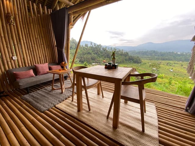 Bamboo Villa Standard