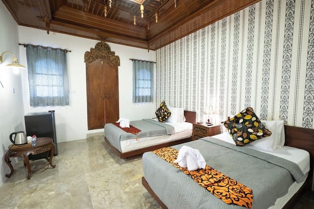 Superior Twin Room