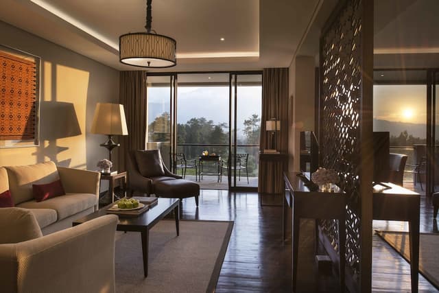 Deluxe Suite, Golf View