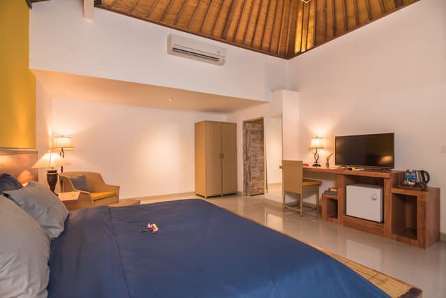 Premier Room, 1 Bedroom, Pool View