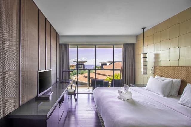 Family Suite, 2 Bedrooms, Balcony, Pool View