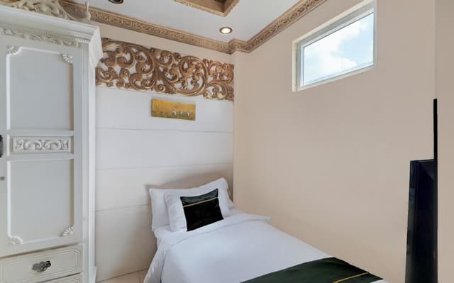 Standard Single Room