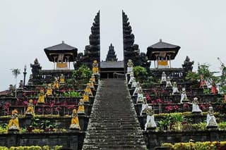 Private Chartered Car to Bali Temples With Kecak Fire Dance