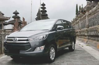 Charter Premier Vehicle with Driver at Bali - 5 Hours Usage
