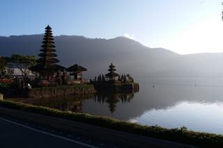 Top scenic Ulundanu & Tanah lot Temple & Banyumala Waterfall