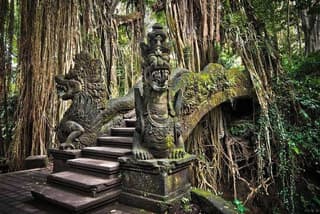 Costumize Ubud Traditional Village & Sightseeing Day Trip