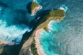 One Day Private Tour East & West Nusa Penida by Penidago