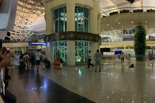 Pick up and drop airport