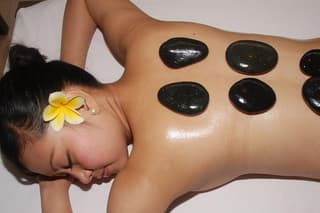 Bali Warm Stone Massage 2 Hours