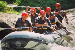 Ubud Ayung River Rafting & Sanctuary Monkey Forest Tour