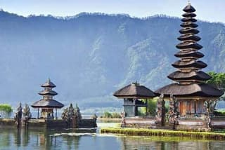Banyumala Jatiluwih Ulundanu Tanah Lot Temple Private Tour